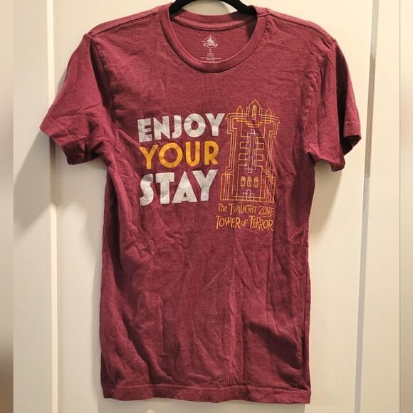 Disney Parks Twilight Zone Tower of Terror 'Enjoy Your Stay' T-Shirt Small - Picture 1 of 6